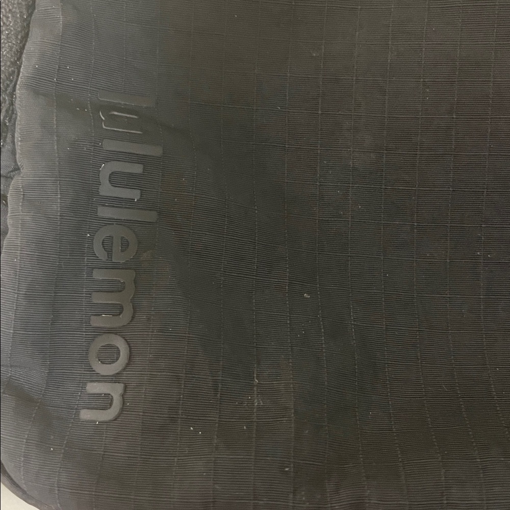 lululemon Small Black Belt Bag - Picture 3 of 8